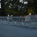 Antony * 尼亚普拉加