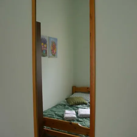 Apartment Antony Nea Plagia