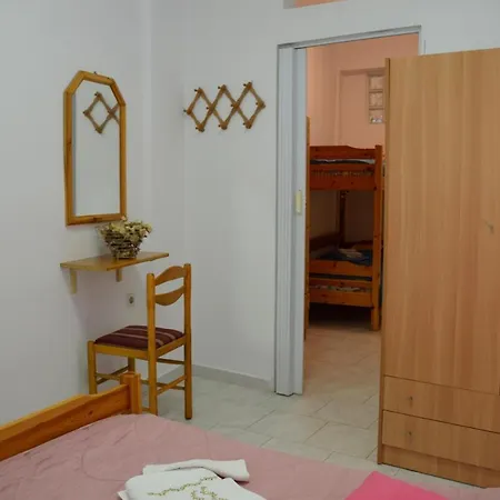 Antony ネア・プラギア